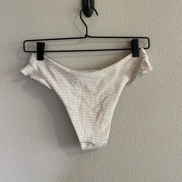 H&M Striped Ruffle Bikini - Picture 12 of 12